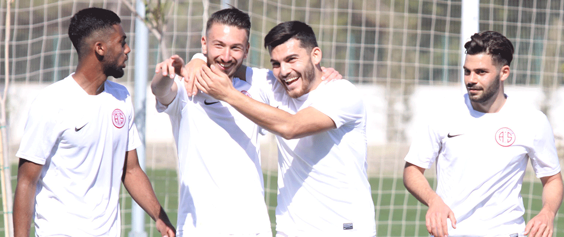 Gençlerimiz Yeni Tesislerimizde Galatasaray U21’i Yenerek Açılış Yaptı:  2-1