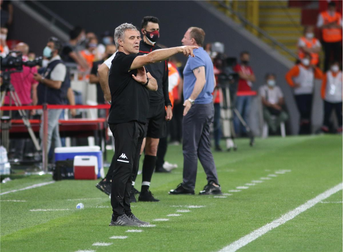 FTA Antalyaspor 0-2 Beşiktaş JK