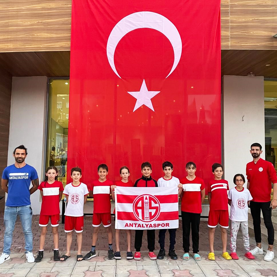 Genç Yüzücümüz 29 Ekim’de Türkiye Birincisi Oldu