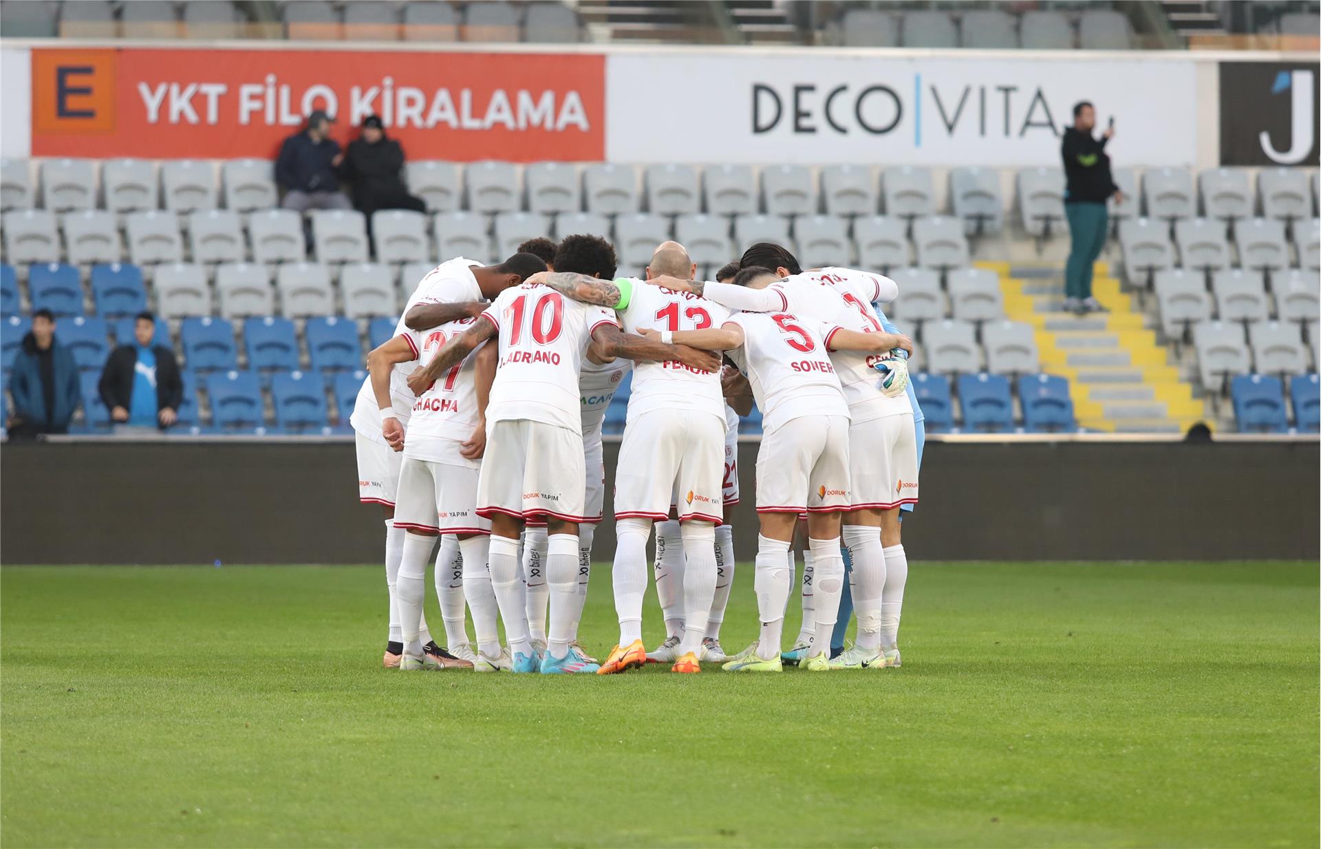 M. Başakşehir 2-0 FTA Antalyaspor