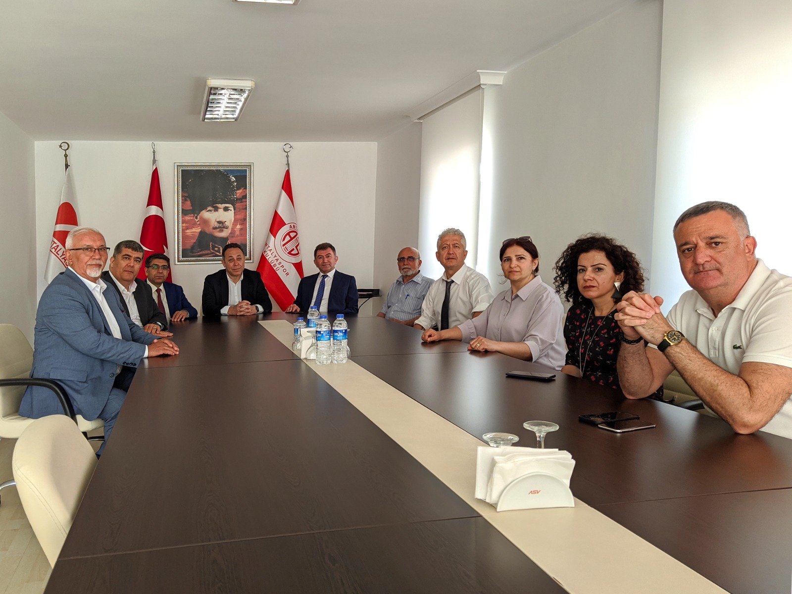 Vakıflar Bölge Müdürlüğü’nden Antalyaspor Vakfına İade-i Ziyaret