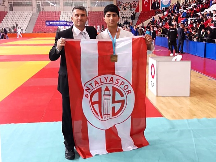 Judocumuz Yıldırım Türkiye Şampiyonu
