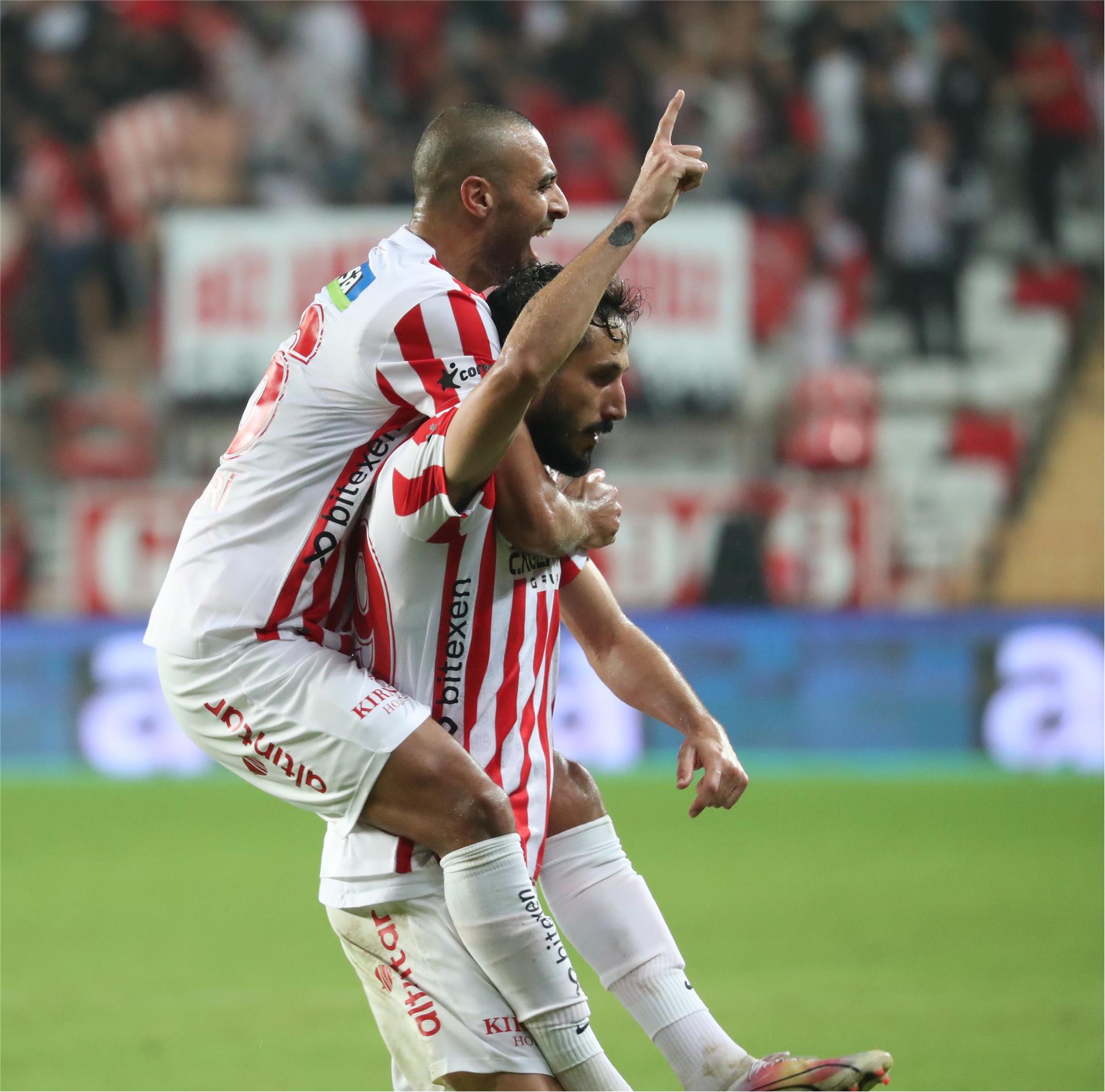 Bitexen Antalyaspor 3-2 Beşiktaş Jimnastik Kulübü