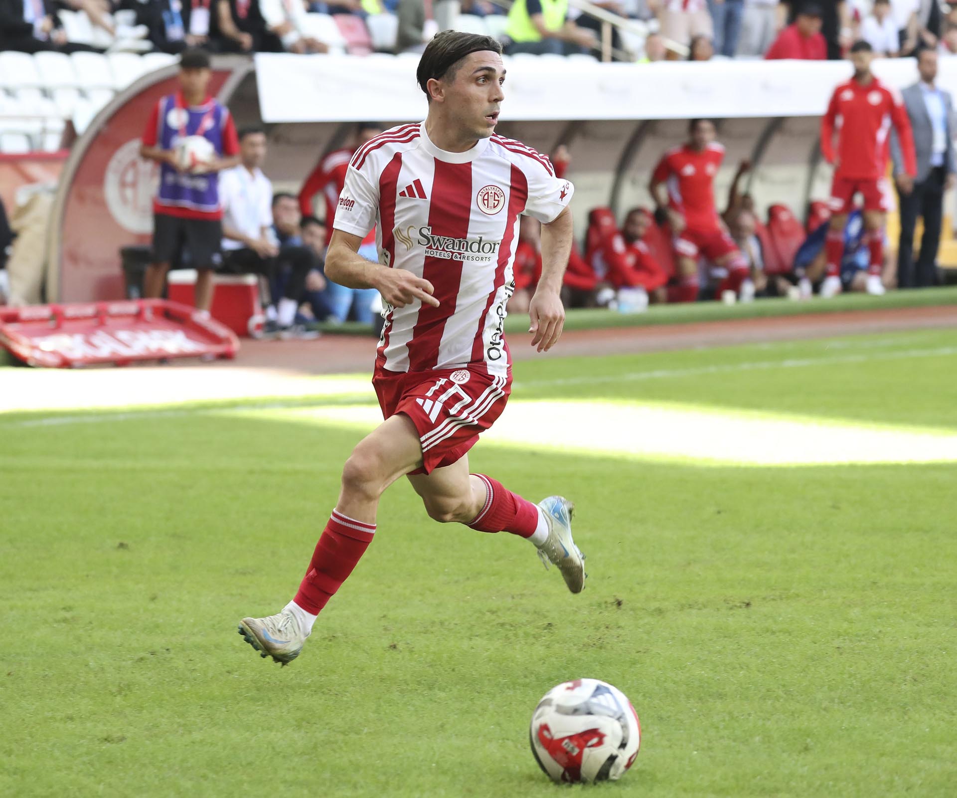 Hesap.com Antalyaspor 0-4 Rams Başakşehir FK