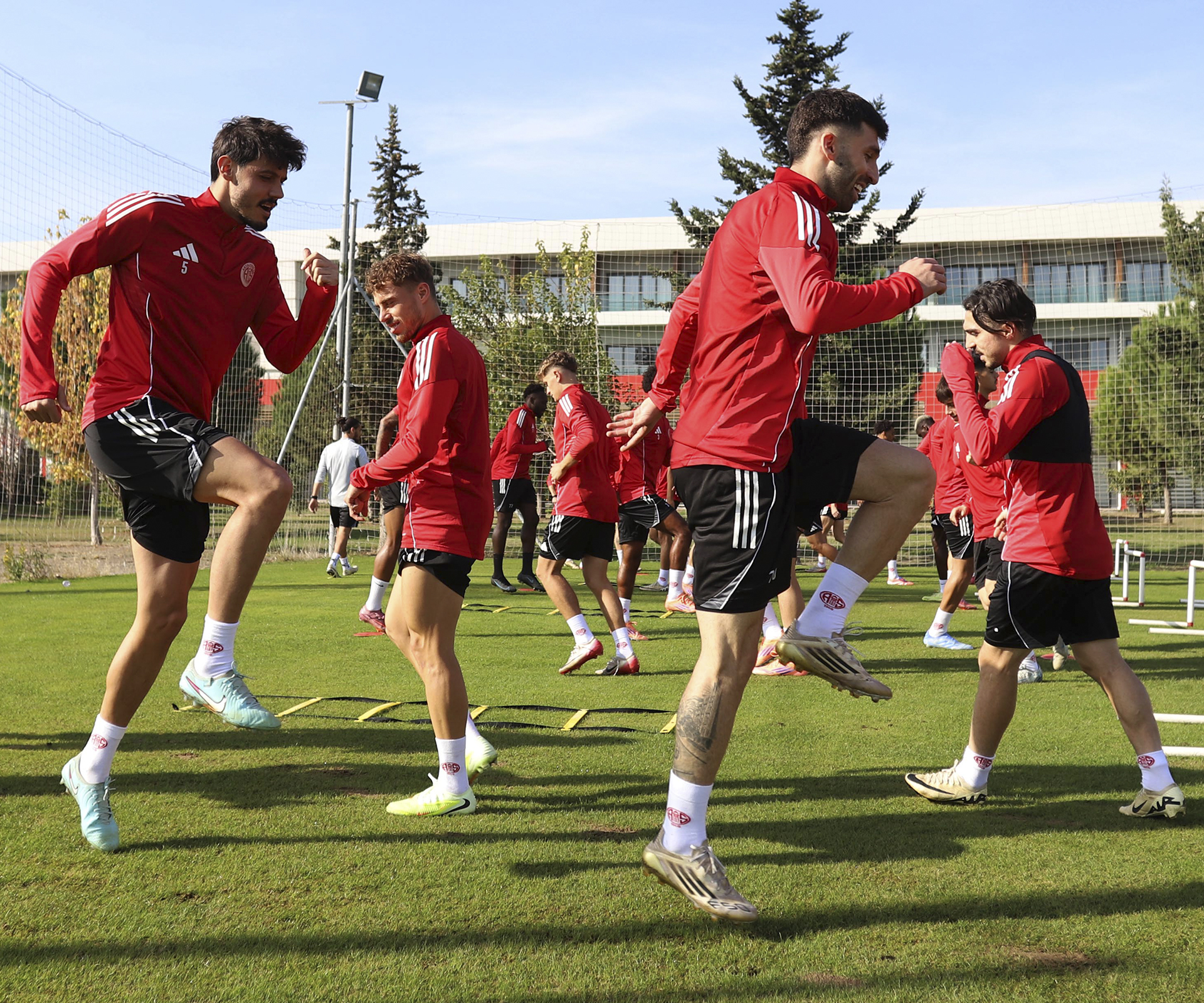 Günün Antrenmanı | 22.11.2025