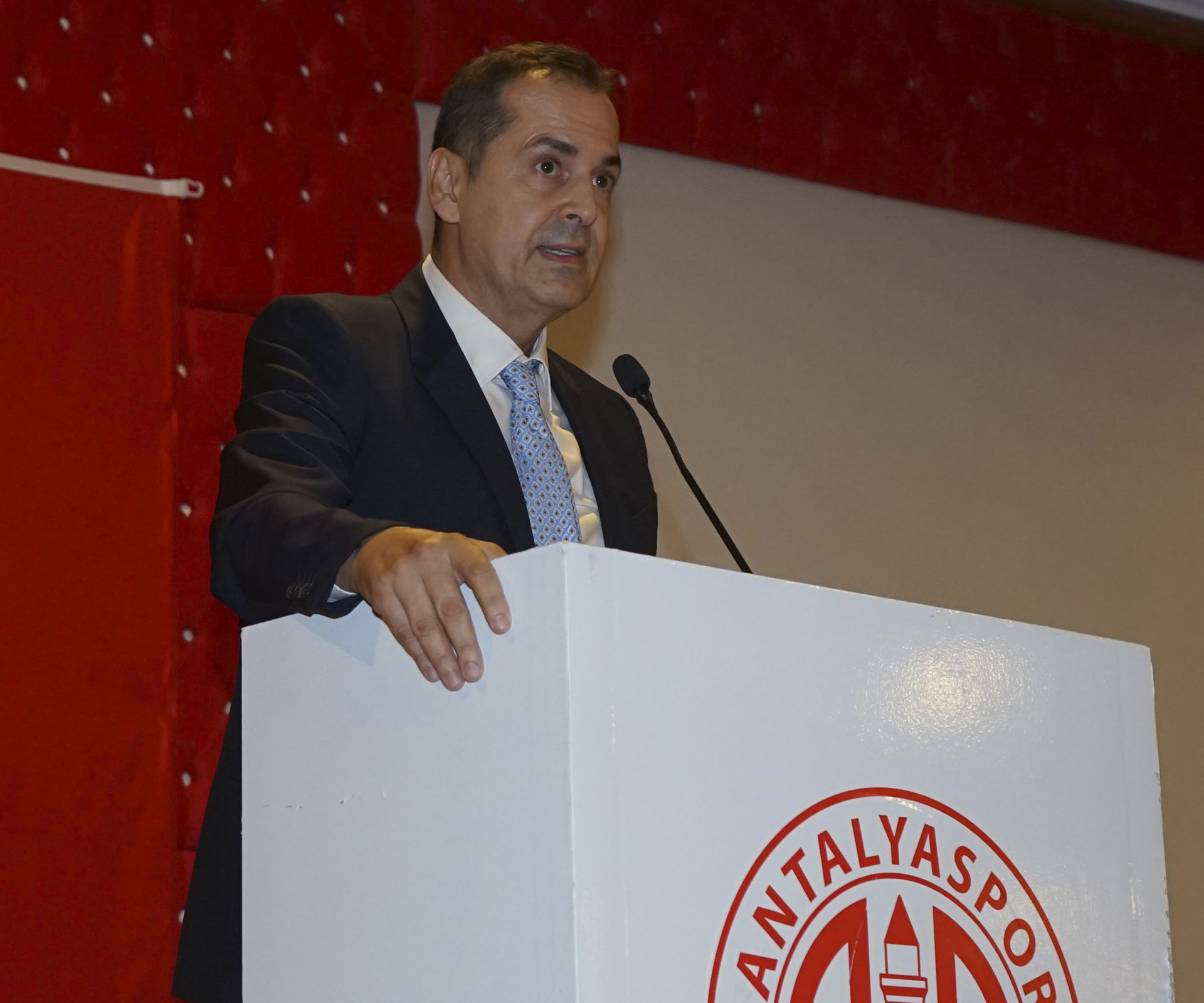Antalyaspor’umuzda Rıza Perçin Başkanlığa Seçildi