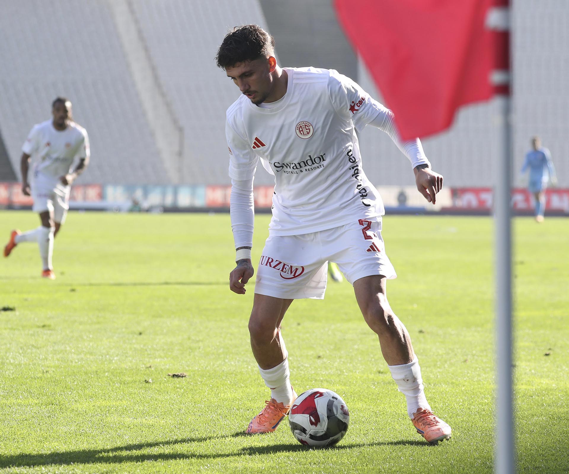 Antalyaspor, Fatih Karagümrük’e 1-0 Yenildi!