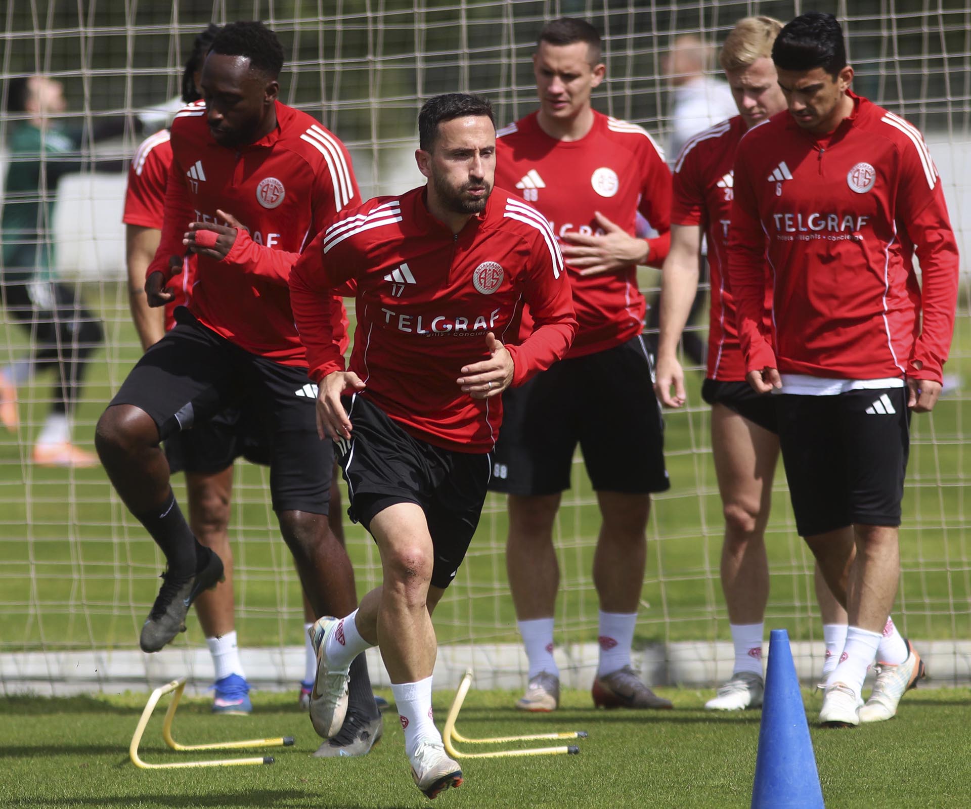 Antalyaspor Antrenmanında Heyecan Dolu Anlar!