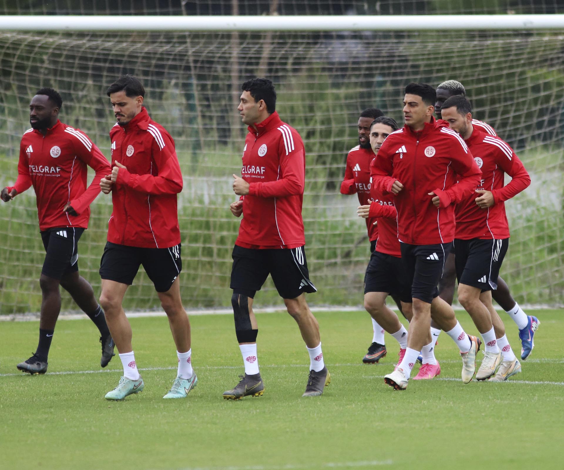 Antalyaspor, Alanyaspor Maçı Hazırlıklarını Tamamladı