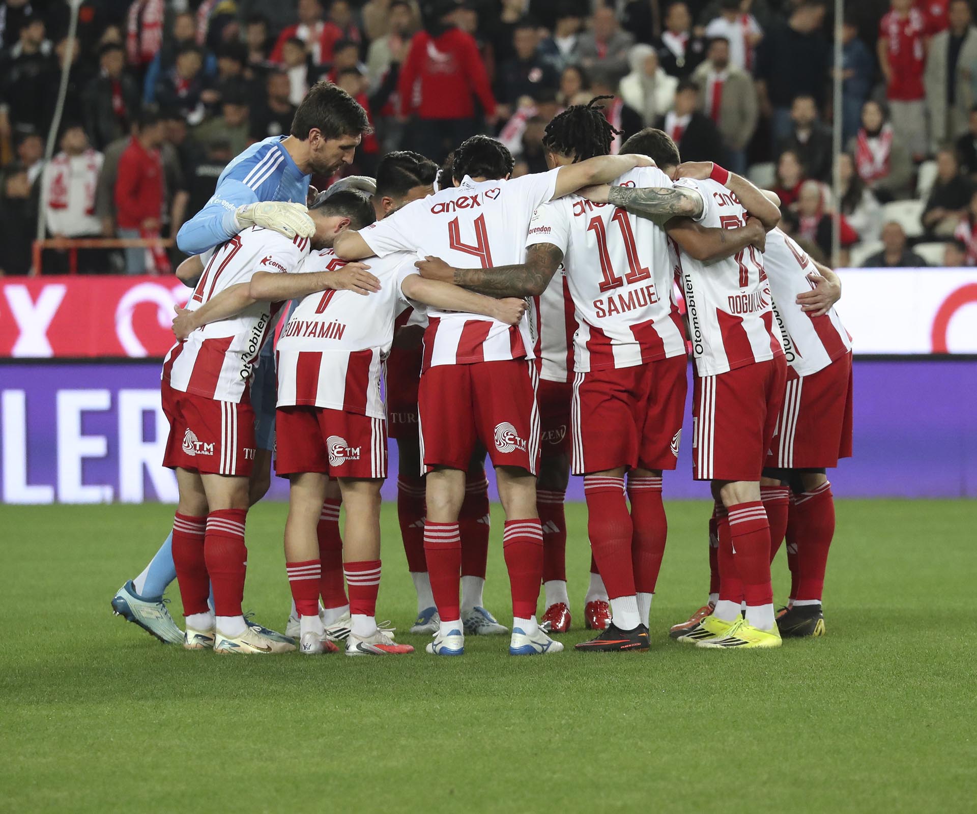 Antalyaspor’dan Alanyaspor’a 0-0 Beraberlik!
