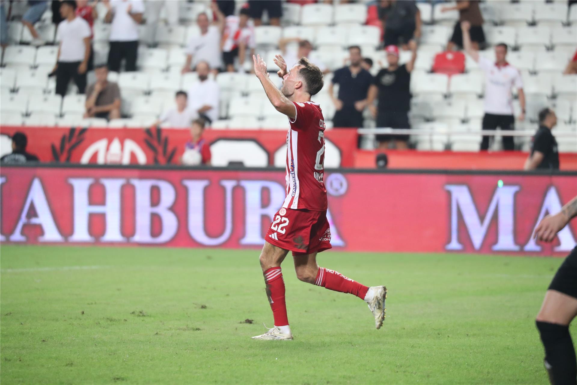 Antalyaspor 3-0 Artı Değer Van Spor FK