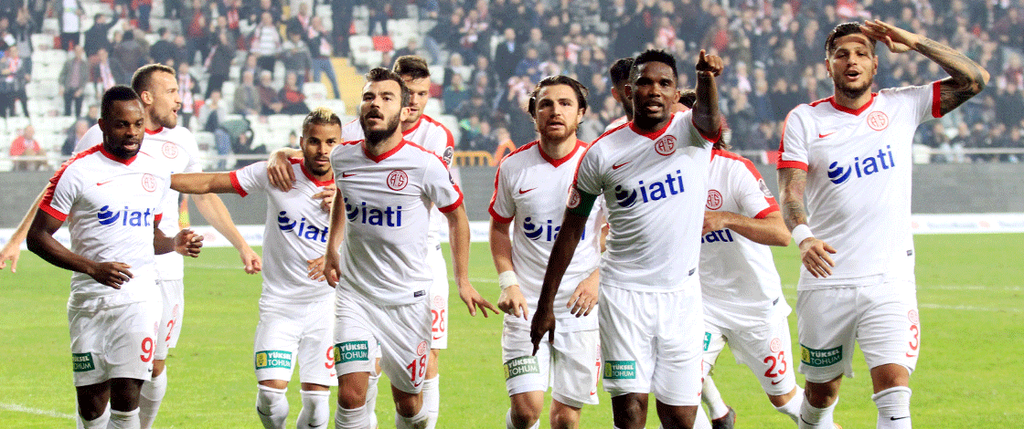 Antalyasporumuz Fenerbahçe'yi 1-0 Mağlup Etti