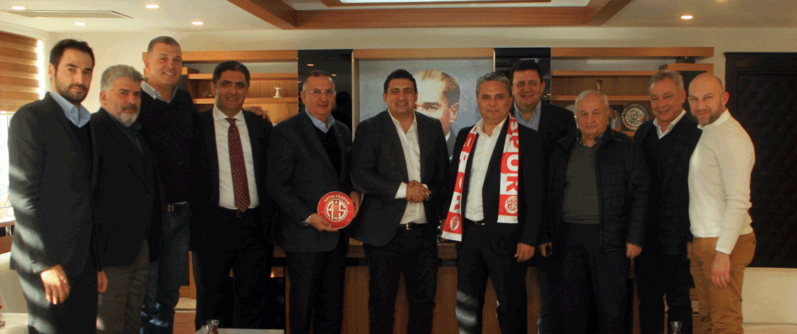 Antalyasporumuzdan Muratpaşa Belediye Başkanı Ümit Uysal'a Ziyaret