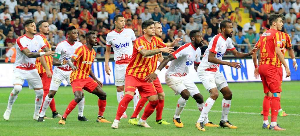 Kayserispor 2 - 0 Antalyaspor 