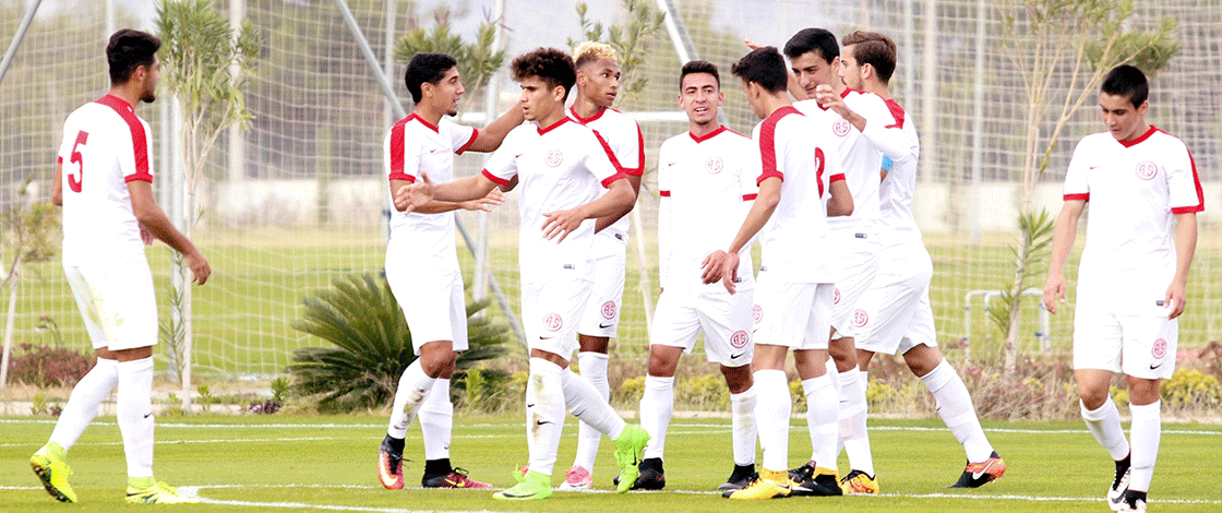 Antalyaspor (U21) 4 - 2 K.Karabükspor (U21)