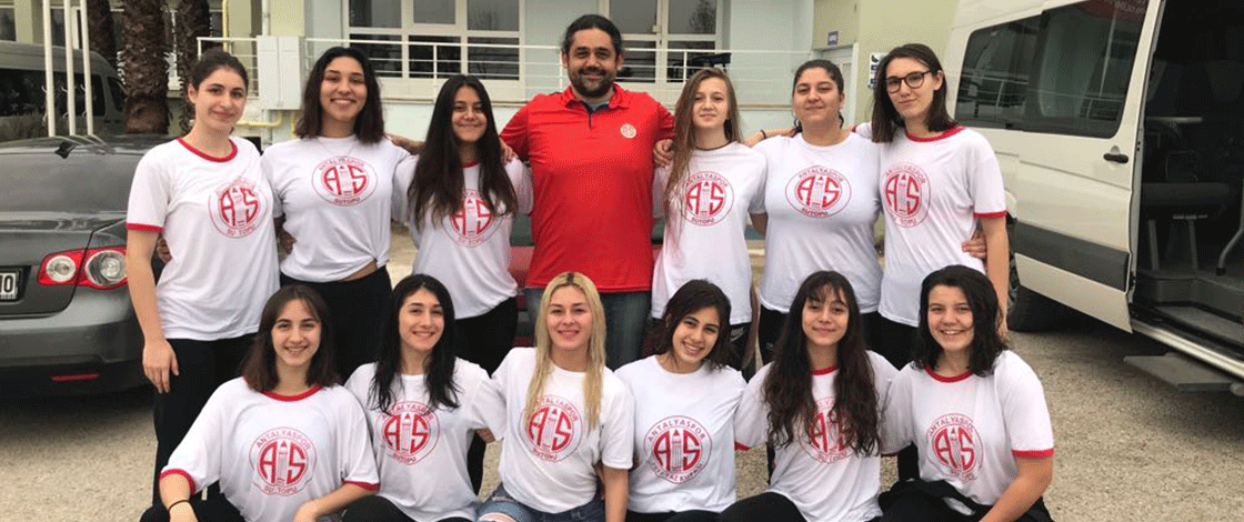 Sutopu Bayan Takımımız Genç Kadrosuyla Adana’da Yarıştı