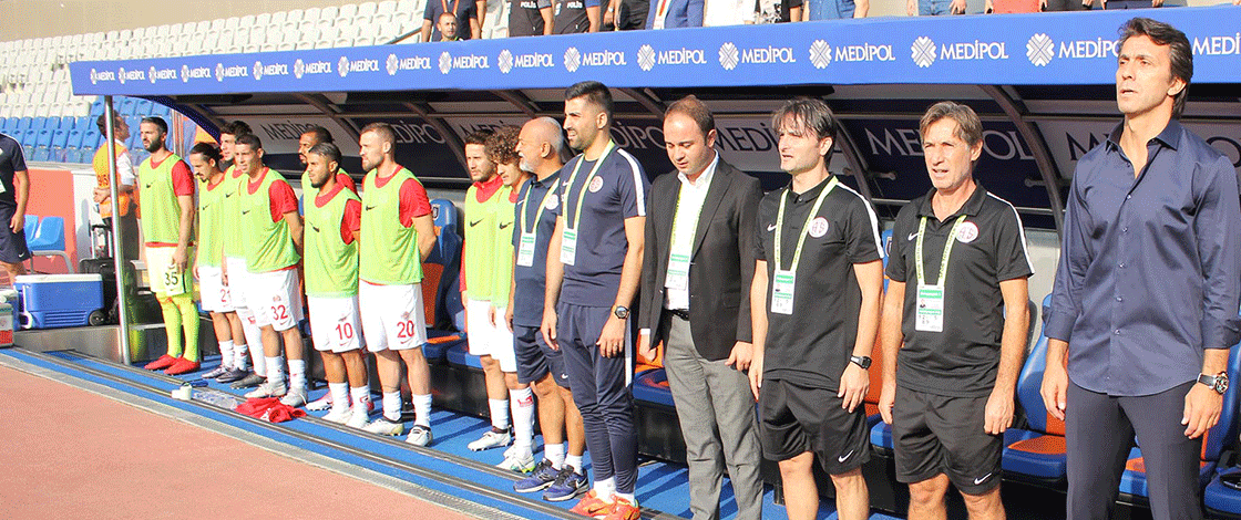 Medipol Başakşehir 4 - 0 Antalyaspor