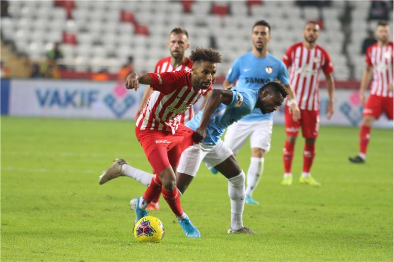 Antalyaspor 1 - 1 Gaziantep FK