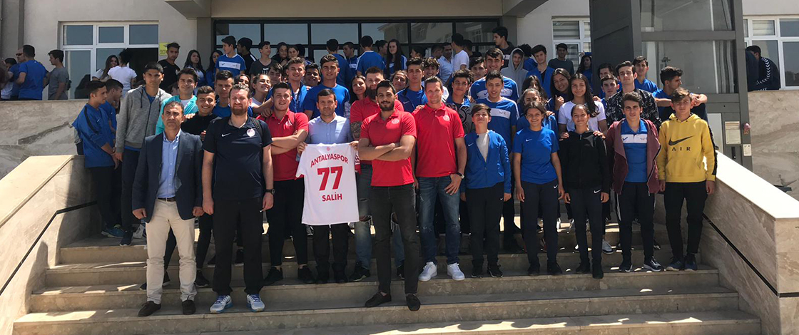 Parkenin Akrepleri Spor Lisesi’nde