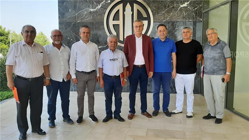 Antalyaspor Vakfı Yeni Başkanı Fikret Öztürk