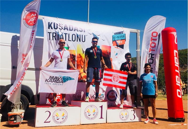 Triatlon Takımımızdan 5 Madalya