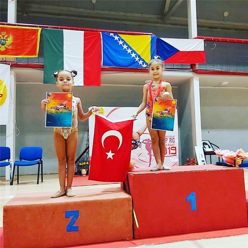 Ritmik Cimnastik Takımımız Bosna Hersek’ten 11 Madalya İle Döndü