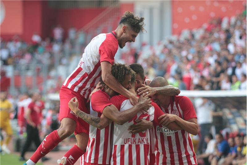 MAÇA DOĞRU | Demir Grup Sivasspor - Antalyaspor