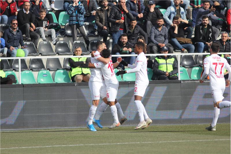 Yukatel Denizlispor 0-3 Antalyaspor