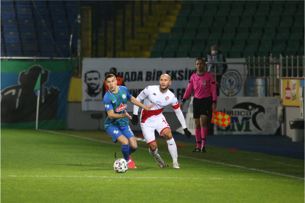 Çaykur Rizespor 2-1 Fraport TAV Antalyaspor
