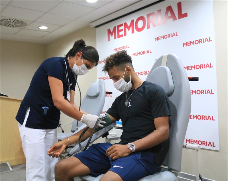 Memorial Antalya Hastanesi'nde Sağlık Kontrollerimiz Devam Ediyor