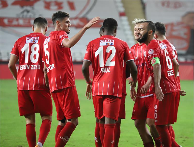 Fraport TAV Antalyaspor 5-0 Diyarbekirspor