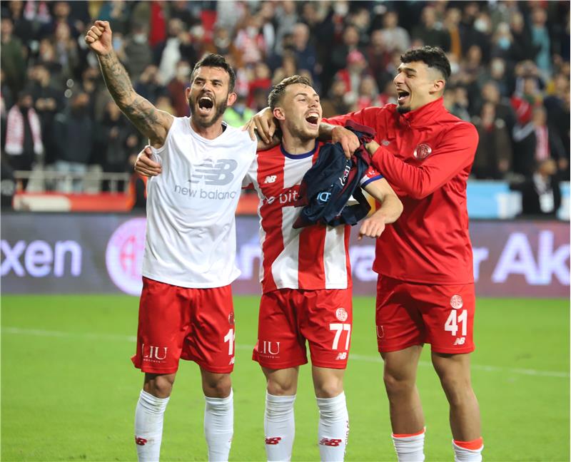 Fraport TAV Antalyaspor 2-1 Trabzonspor