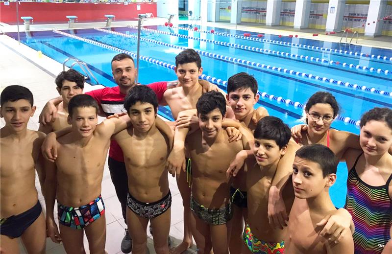 Yüzücülerimizden 25 Madalya ve 2 Türkiye Rekoru