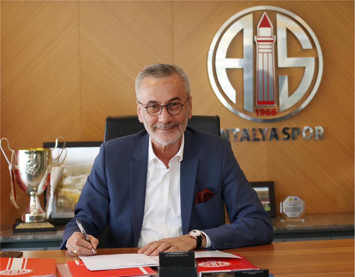 Başkanımız Mustafa Yılmaz'dan UEFA Kulüp Lisansı Hakkında Açıklama