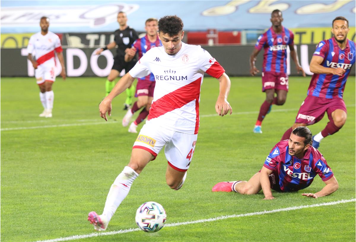 Trabzonspor 2-1 Fraport TAV Antalyaspor