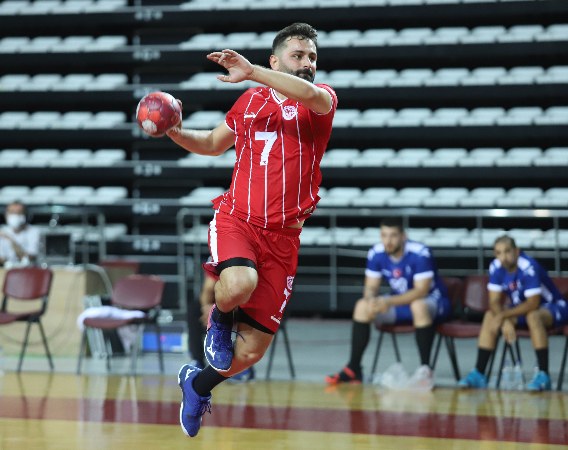 Antalyaspor 32-29 İzmir BŞB. GSK