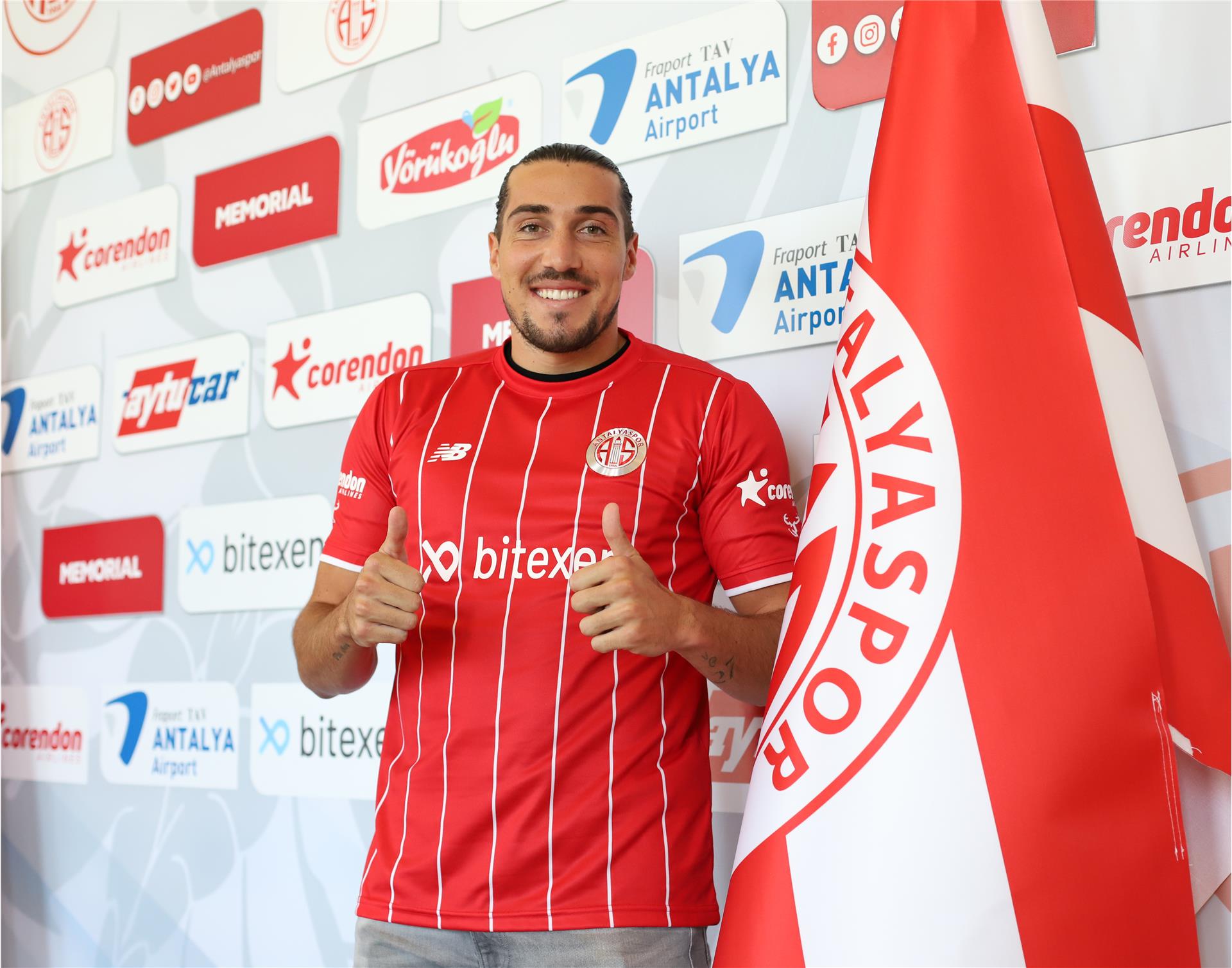Enzo Crivelli FTA Antalyaspor’umuzda