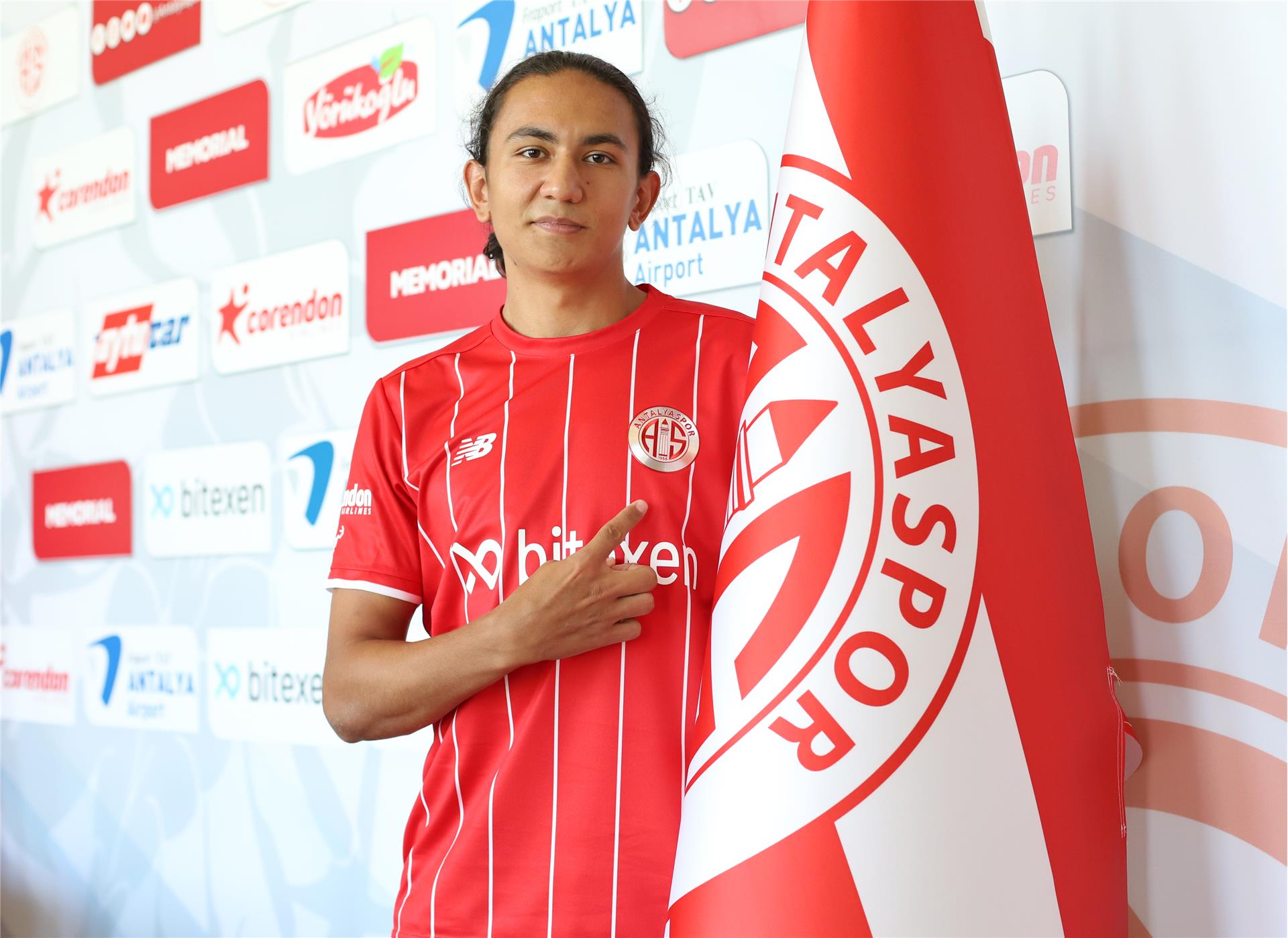 Berat Onur FTA Antalyaspor’umuzda