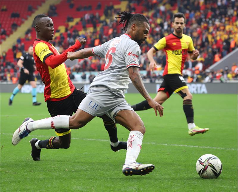 Göztepe 4-0 FTA Antalyaspor