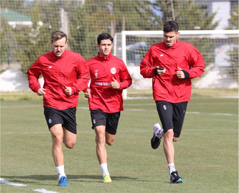 Akreplerimiz Beşiktaş Maçı Hazırlıklarını Sürdürüyor