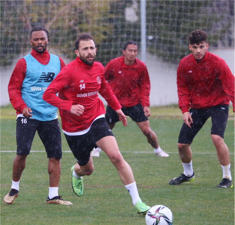 Akreplerimizin Adana Demirspor Mesaisi