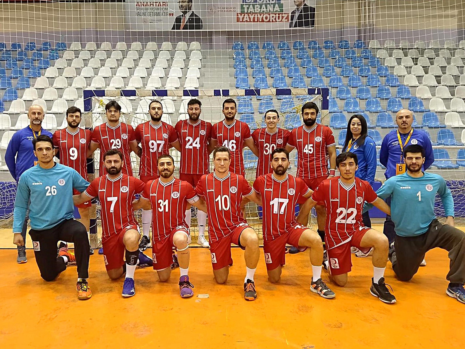 Parkenin Akrepleri Tokat'ta Galip