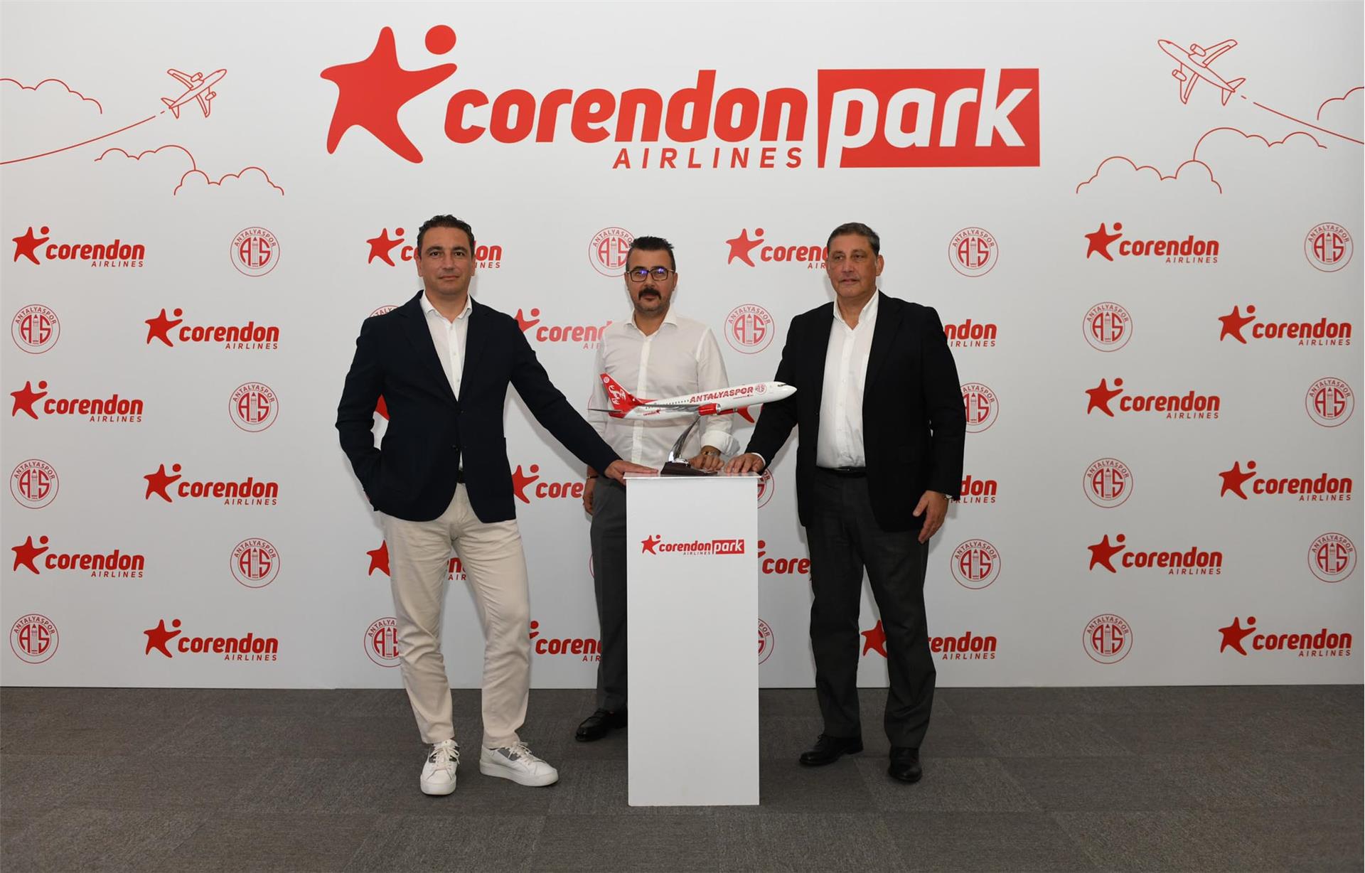 Stadımızın ismi artık Corendon Airlines Park