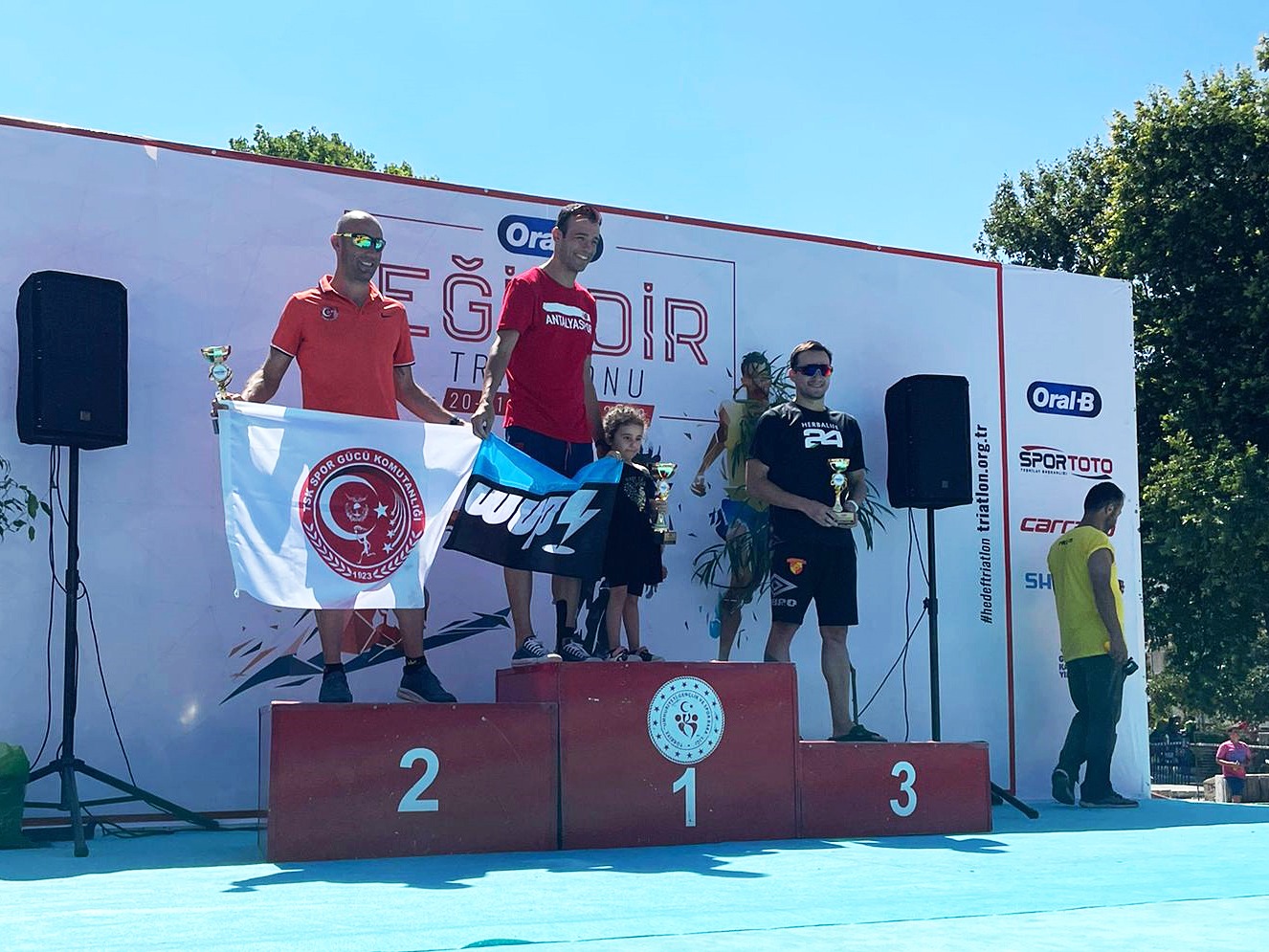 Triatlon Takımımız Eğirdir'de Kürsüden İnmedi