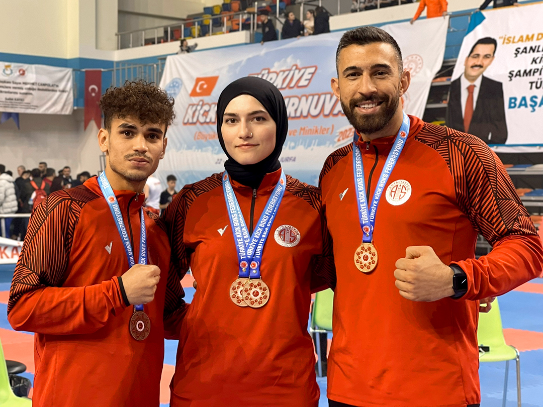 Türkiye Kick Boks Turnuvası’nda Antalyaspor Farkı